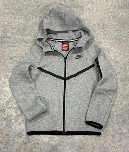 Nike Tech Fleece Hoodie – Grey (Boys Size Large)