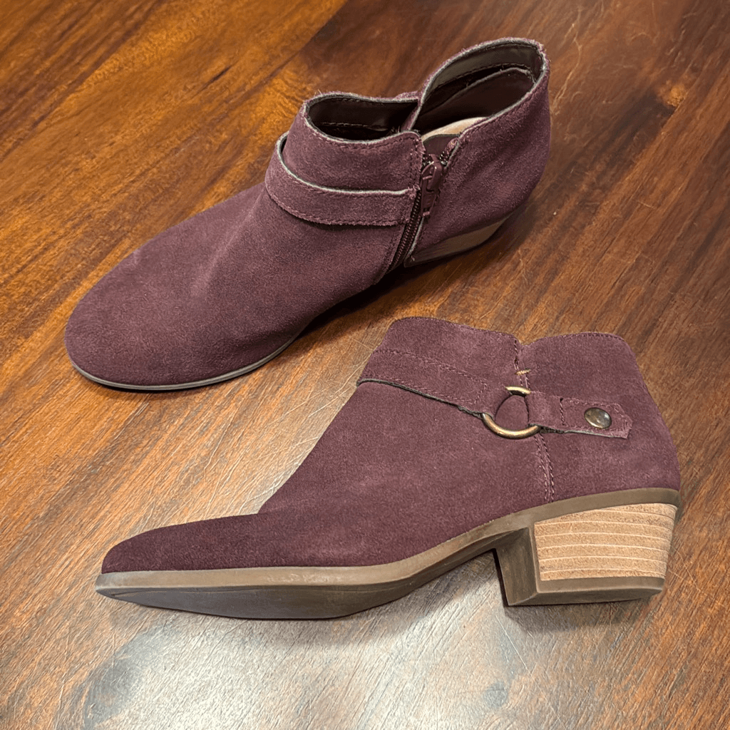 Bass Maroon Suede Nina Ankle Booties Women’s US