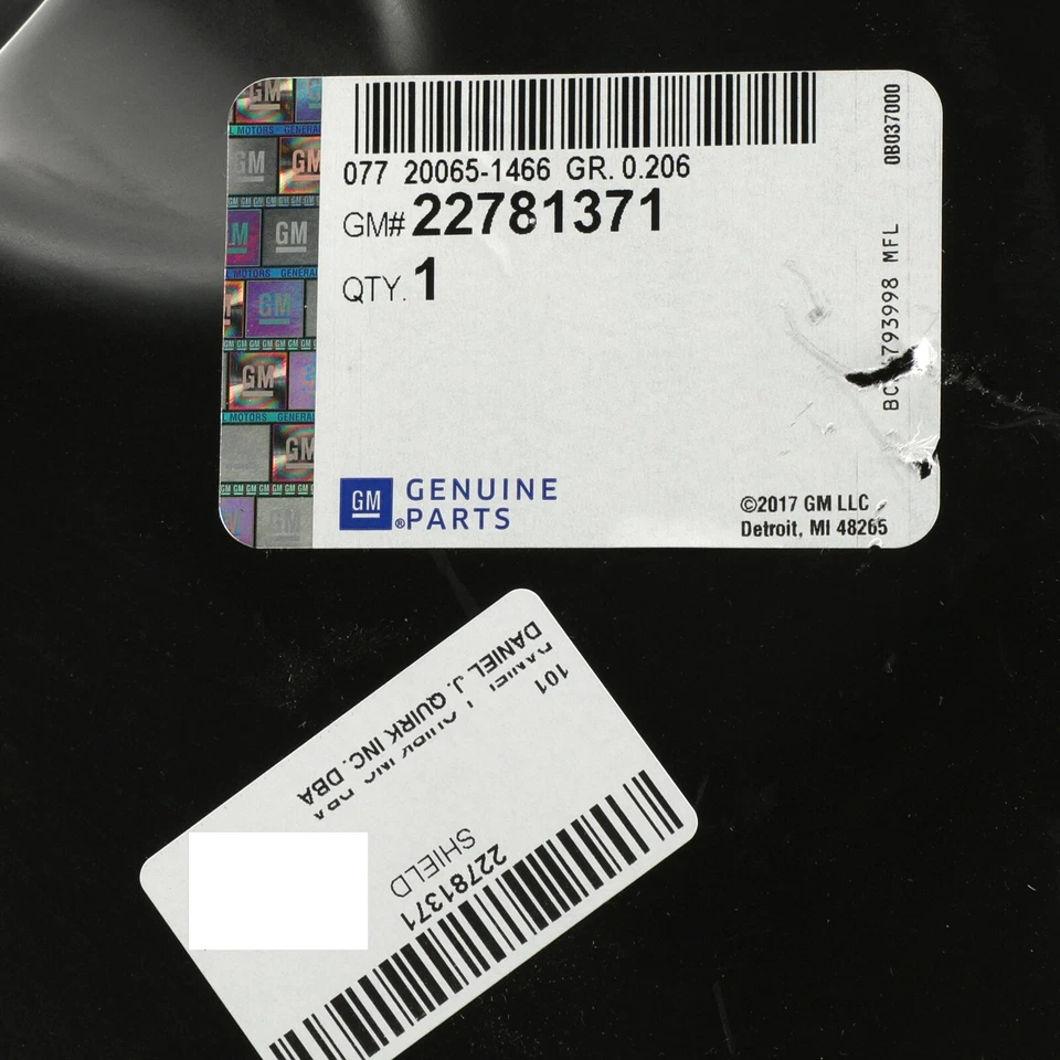 OEM NEW Front Lower Engine Radiator Splash Shield 07-13 Chevrolet GMC 22781371 - Imagem 3 de 3