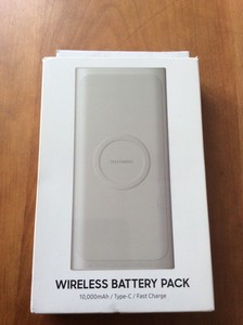 SAMSUNG Wireless Battery Pack 10 10,000mAh Wireless Battery Pack Silver