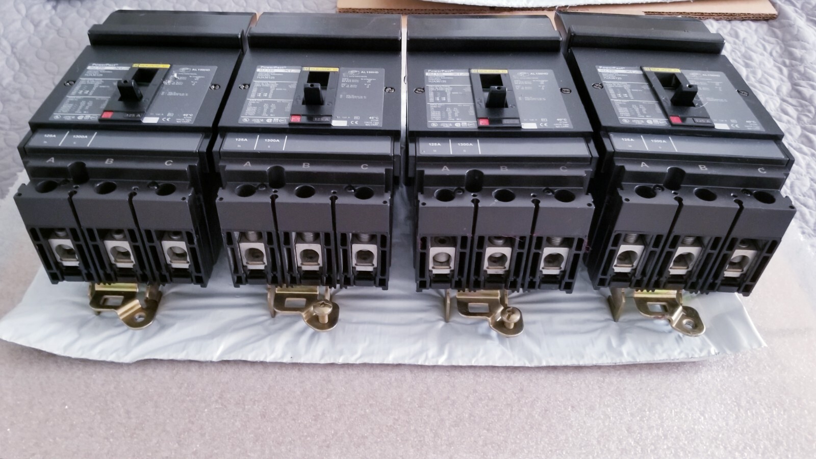 Square D PowerPact HJ 150 125A 3P Circuit Breaker Tested 4 Available