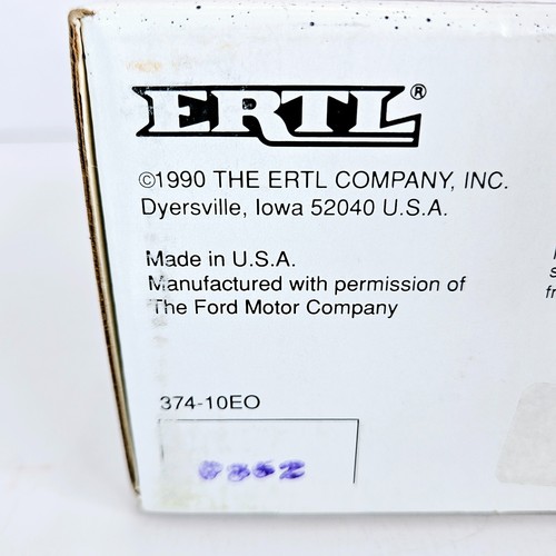 Ertl 1917 Ford Model T Truck Die Cast Metal Coin Bank 1/25 Scale 1990 USA Made - Foto 14 di 14