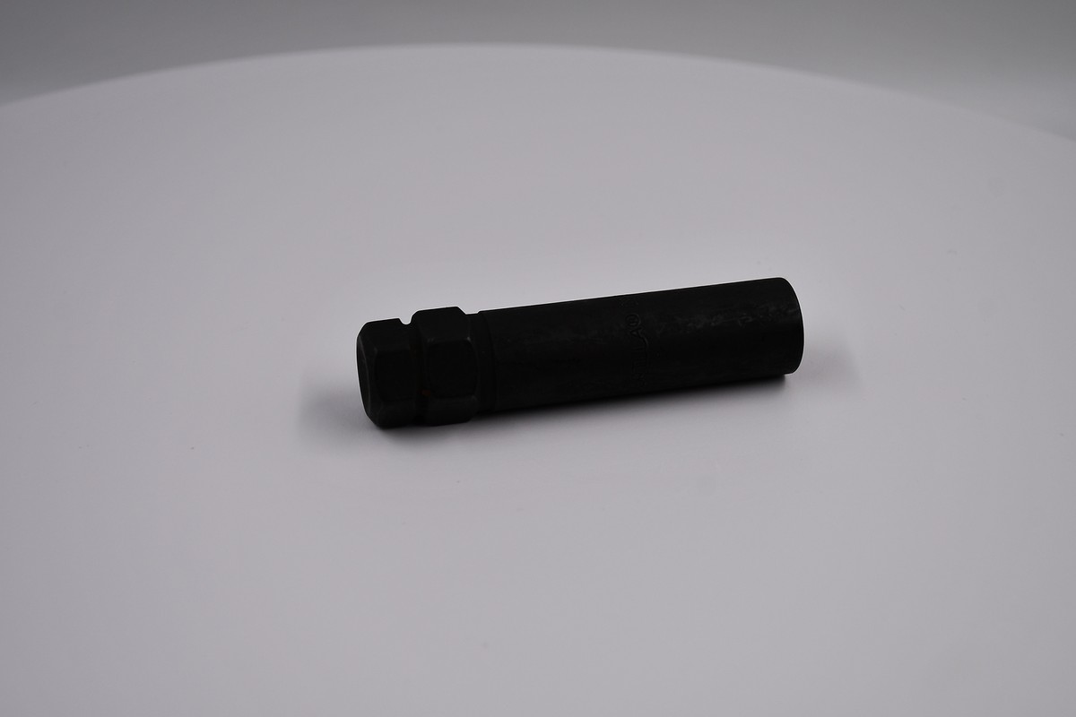 Gorilla Black 6 Spline Lug Nuts Key Car Replacement Socket 1921SD