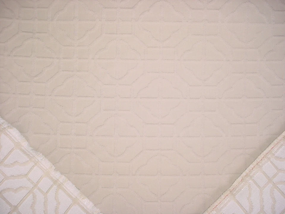 Tela de tapicería para cortinas Matelasse 2-1/8Y Thibaut W74359 Carter Almond Lattice Foto 2 de 3