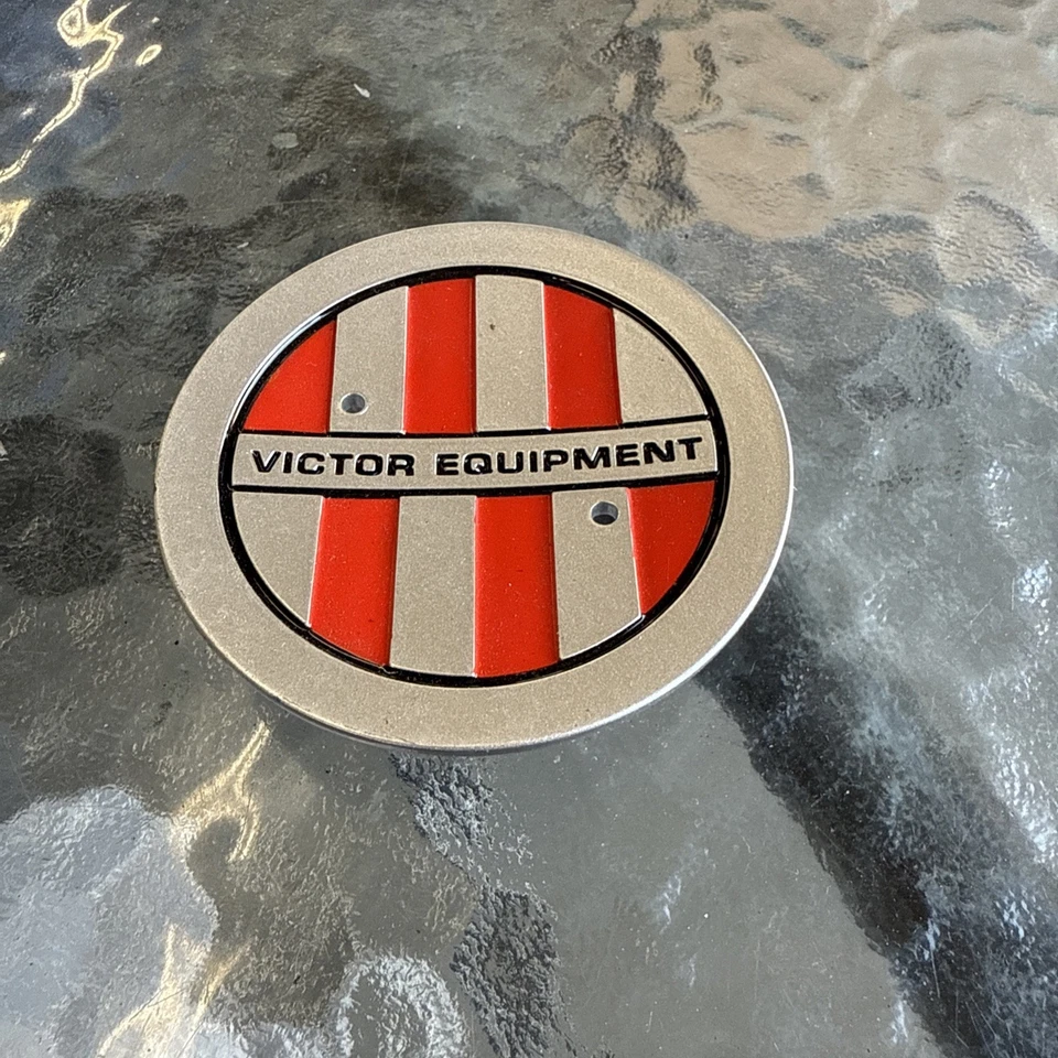 VICTOR EQUIPMENT CENTRO RUEDA PERSONALIZADO C-E76 (PARA 1 TAPA) Foto 3 de 4