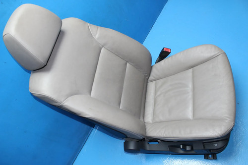 Fahrersitz Sitz vorne rechts Leder Rosenholz BMW 5er 525d Touring E61 Bj.04