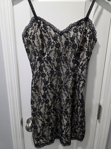 VTG 1940s VAN RAALTE Black Lace Beige Chiffon Lined Slip Dress Zipper 34 RARE