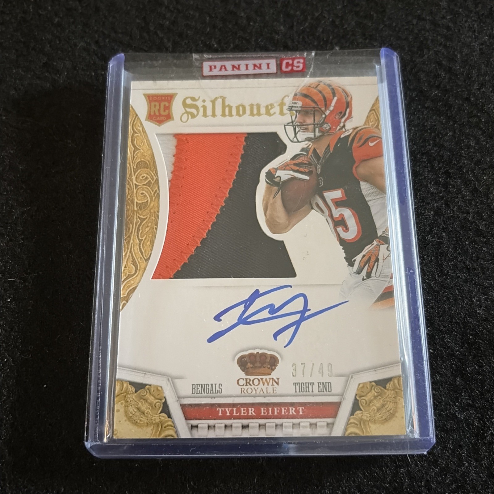 Tyler Eifert Panini Crown Royale #237 Rookie Signatures Gold Die-Cut Crown