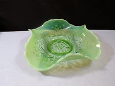Fenton Green Vaseline Opalescent Glass Waterlily & Cattails Square Bowl UV GLOW