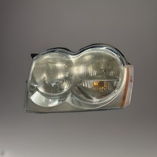 GENUINE 2005-2007 JEEP GRAND CHEROKEE LEFT HAND DRIVER SIDE HEADLIGHT OEM
