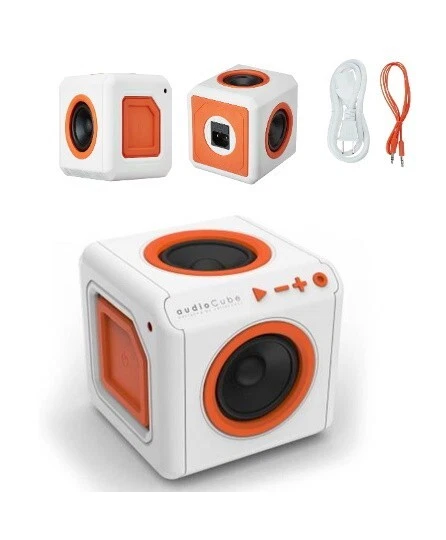 Altavoces Kickass Bluetooth de cuatro vías. Sonido envolvente, conector de entrada auxiliar, cable de alimentación. Foto 2 de 3