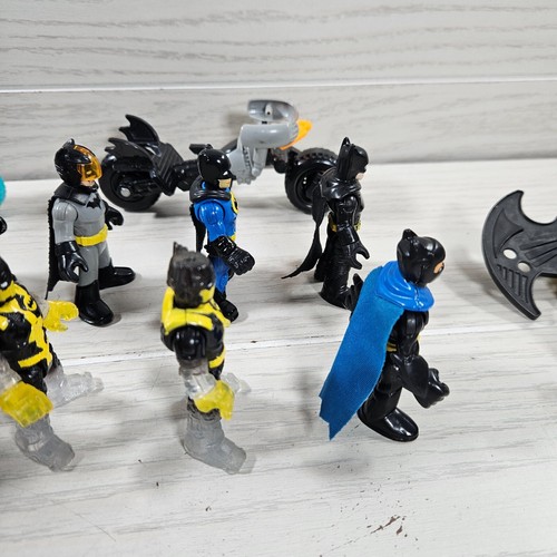 Fisher Price Imaginext DC Batman Action Figures and Accessories Lot of 17pcs - Picture 10 of 14