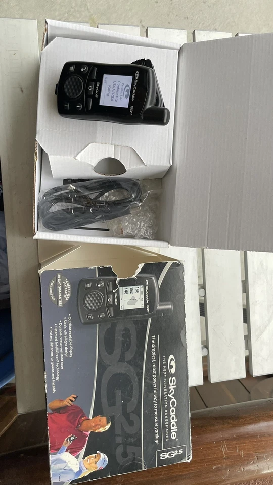 SkyGolf SkyCaddie SG2.5 Handheld, As Is. Working GPS Rangefinder Golf - Image 3 of 4