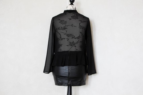 Sheer black blouse with front tie Vintage 90s evening top Long sleeve ruffled M - Picture 10 of 12