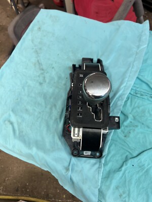 2007-2011 dodge nitro floor shift A/T gear selector 52125433AB OEM 08 09 10