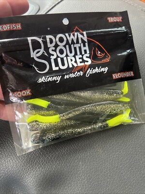 8 Pack Down South Lures Skinny Water Fishing Texas Roach USA Snook Trout Flounde