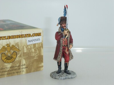 ERSTE LEGION NAP0565 FRANZÖSISCHER AIDE DE CAMP SOLDAT SALUTING MIT SCHWERT FIGUR