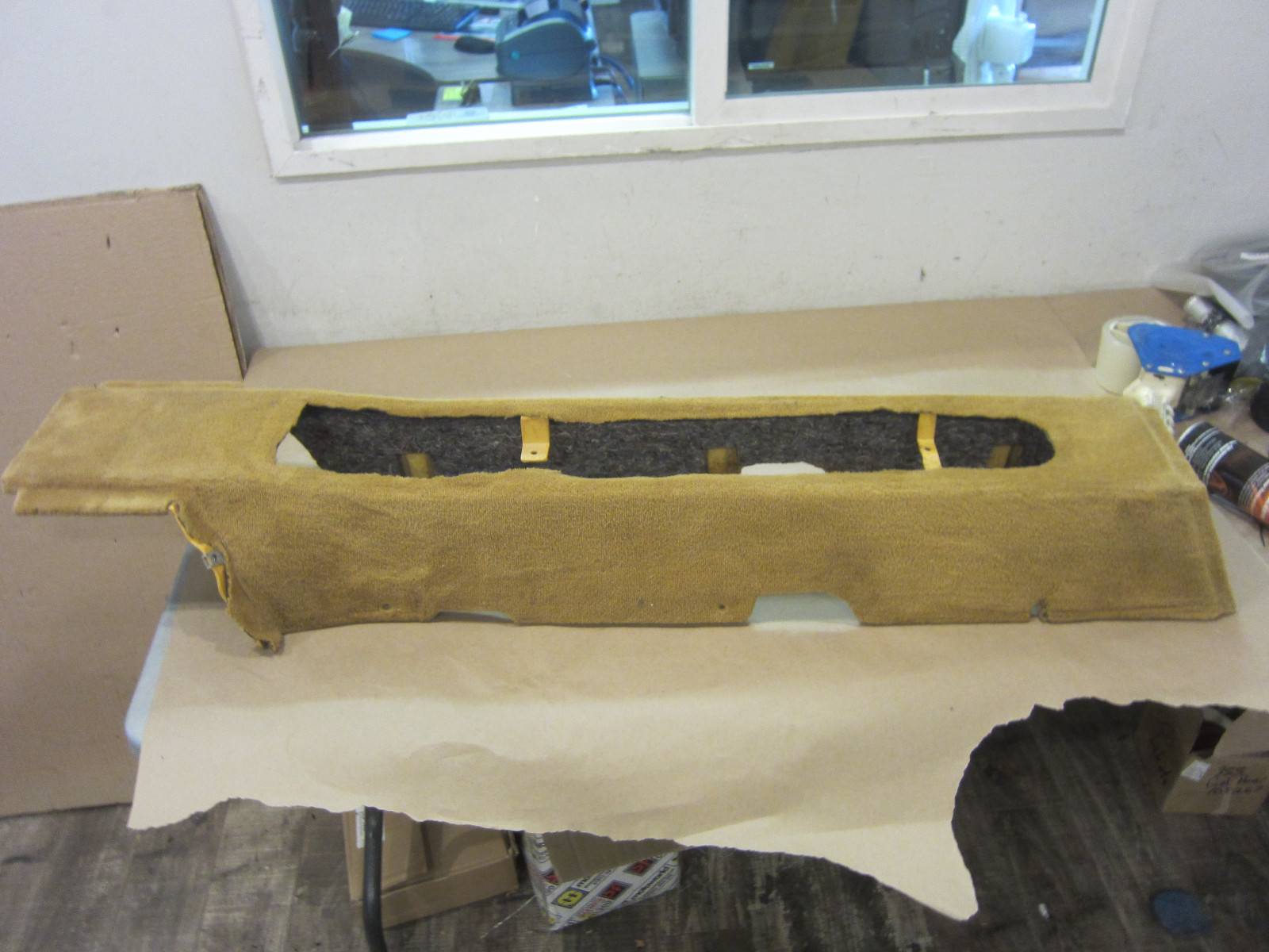 Ferrari 360 - Rear Tunnel / Console Cover Carpet - Beige  (USED) - P/N 65305100