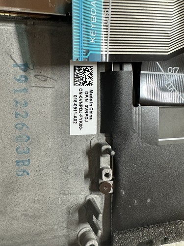 Genuine Dell Alienware M15 15.6" Laptop Palmrest Touchpad Keyboard VNPDJ S18 - Picture 3 of 3