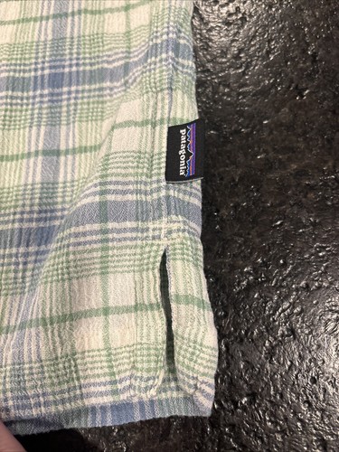 Patagonia Organic Cotton Shirt Men’s Size M Green Blue White Plaid Short Sleeves - Picture 7 of 9