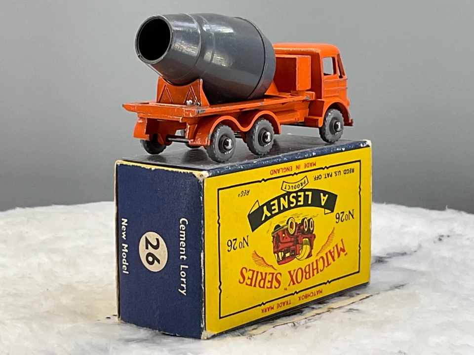 Matchbox lesney1961 #26B Foden Cement Lorry ,VG cond,in C box all orig,. - Image 4 of 4