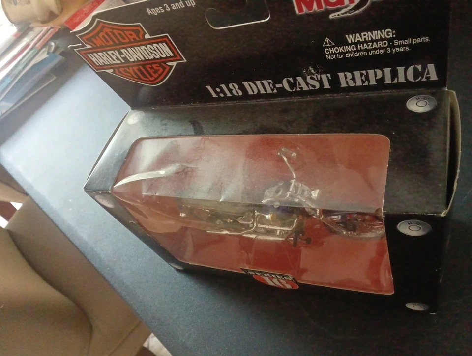 Réplica fundida a presión Maisto Harley Davidson serie 16 1:18 Foto 2 de 4