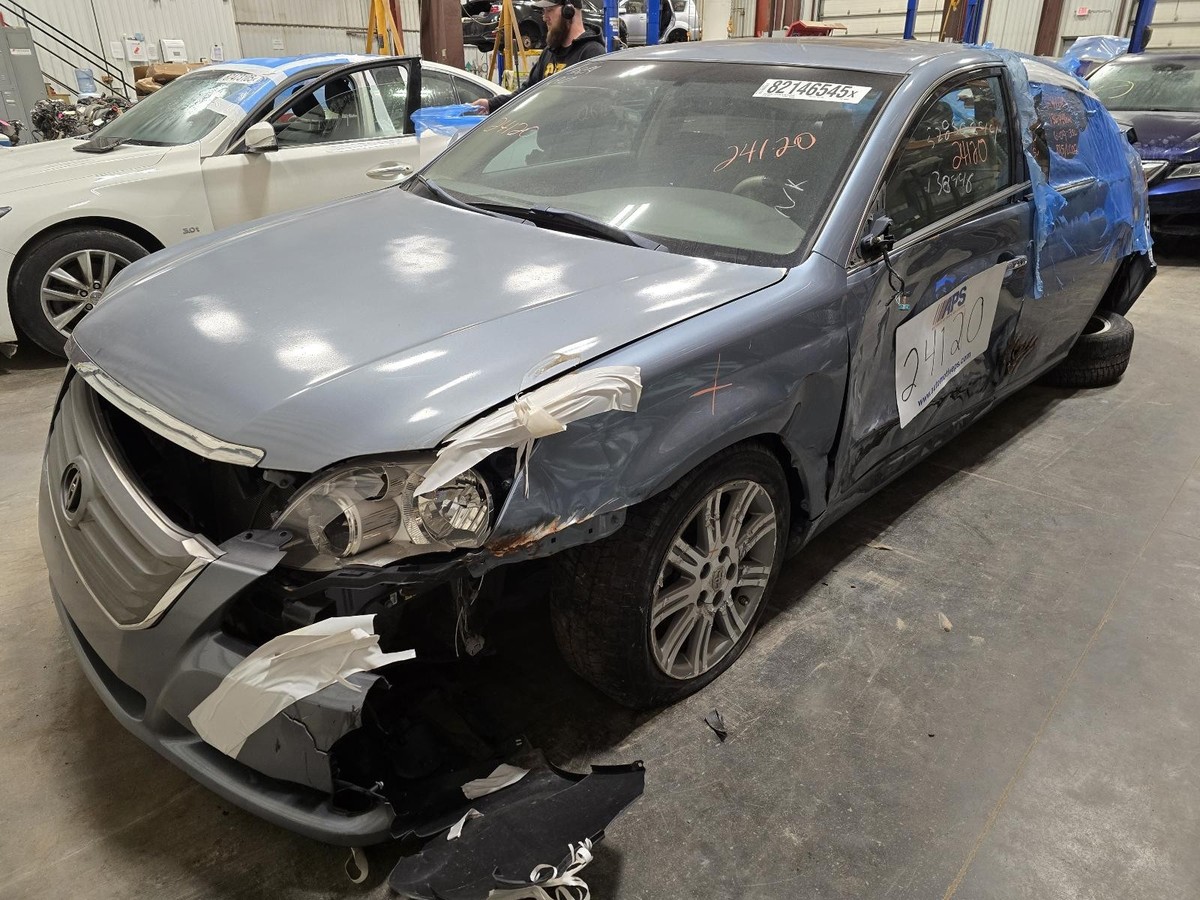 Used Front Left Door Glass Front fits: 2009 Toyota Avalon Front
