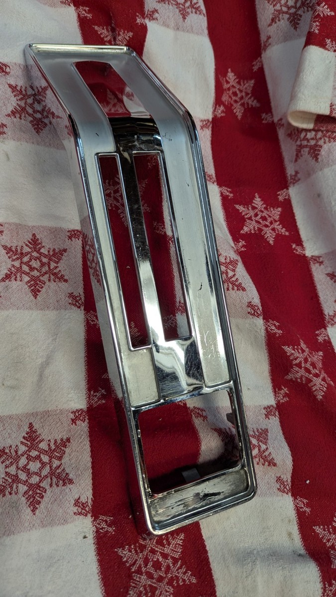 1965 Dodge Dart B-Body Auto Console Shifter Bezel Plymouth