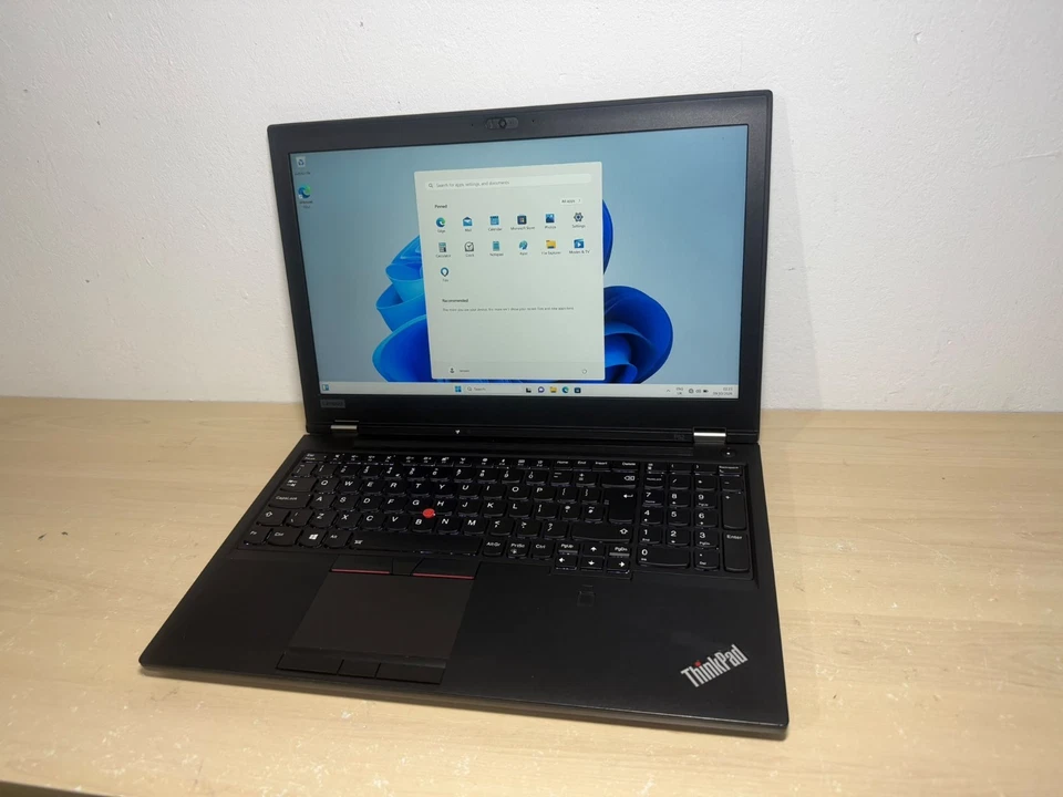 Lenovo Thinkpad P52 Intel Xeon E-2176M+NVIDIA Q T2000 32GB RAM 1TB NVMe Win11Por, photo 2 of 5