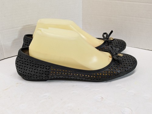 Michael Kors Olivia Black Flats Slip On Shoes Laser Cut-outs Bow Dangle MK 9.5 M - Picture 16 of 17