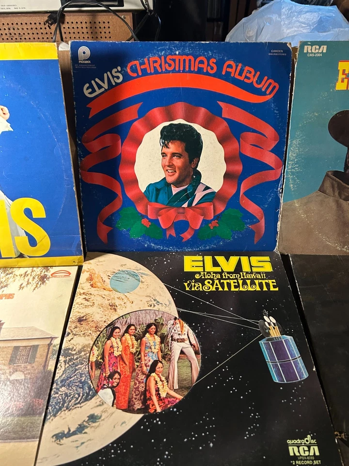 Elvis Presley 6 LP Lot Rock vinyl records Christmas Flaming Star Aloha Live lps - Image 3 of 4