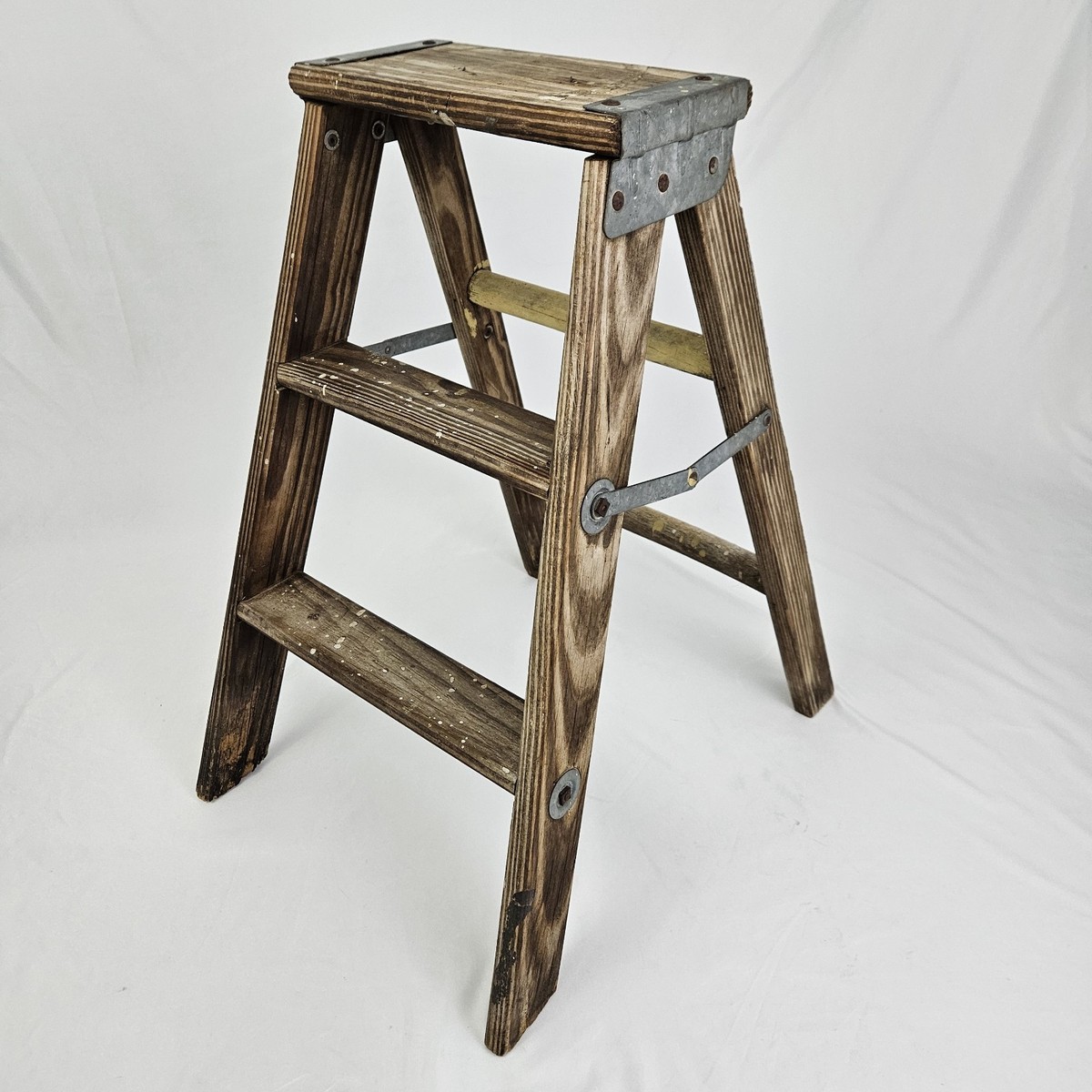 Vintage Wooden Step Ladder Stool Folding Plant Stand Rustic Phot Vintage Wooden Step Ladder Stool Folding Plant Stand Rustic Phot