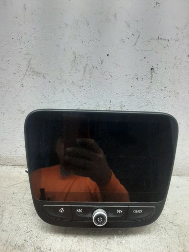 2019-2023 CHEVY MALIBU Info-GPS-TV Screen Dash Mounted Display OEM ID 84567687