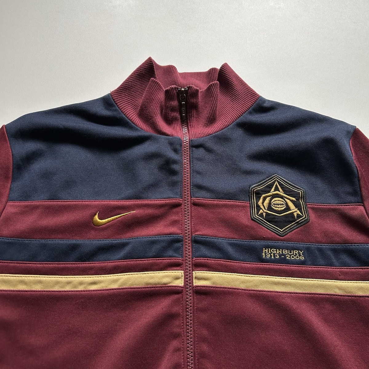 Nike Arsenal Highbury 1913-2006 Final Salute Warm Up Jacket