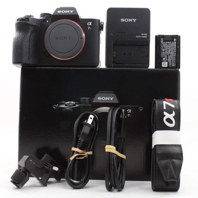* USED * Sony a7R V Mirrorless Camera Body Only Boxed SHUTTER 118104