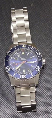 Stauer swiss dive watch