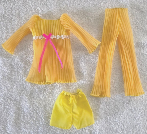 VINTAGE BARBIE 1970'S LEMON KICK MOD ERA YELLOW TOP PANTS SHORTS #1465