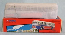 CORGI CLASSICS 54103 1:50 GM 4507 BUS LIONEL CITY COACH CO BOXED