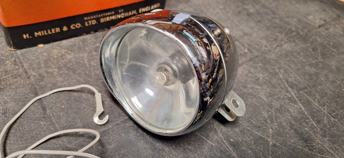 Vintage Miller bicycle dynamo lightning set. Model 537 T FW.ST