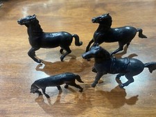 ORIGINAL TIM MEE PLASTICS VINTAGE TOY LOT FARM ANIMALS HORSES BLACK LOT OF 4