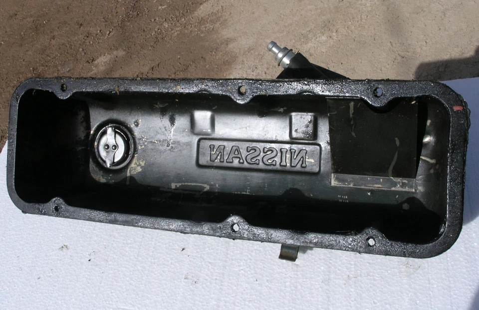 Datsun 210 A15 CUBIERTA BASCULANTE H95 1500 a12 14 b210 13 12 Válvula NISSAN Foto 3 de 3