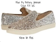Blue by Betsey Johnson Sneaker Shoe Gold Glitter Size 5.5 US New In Box
