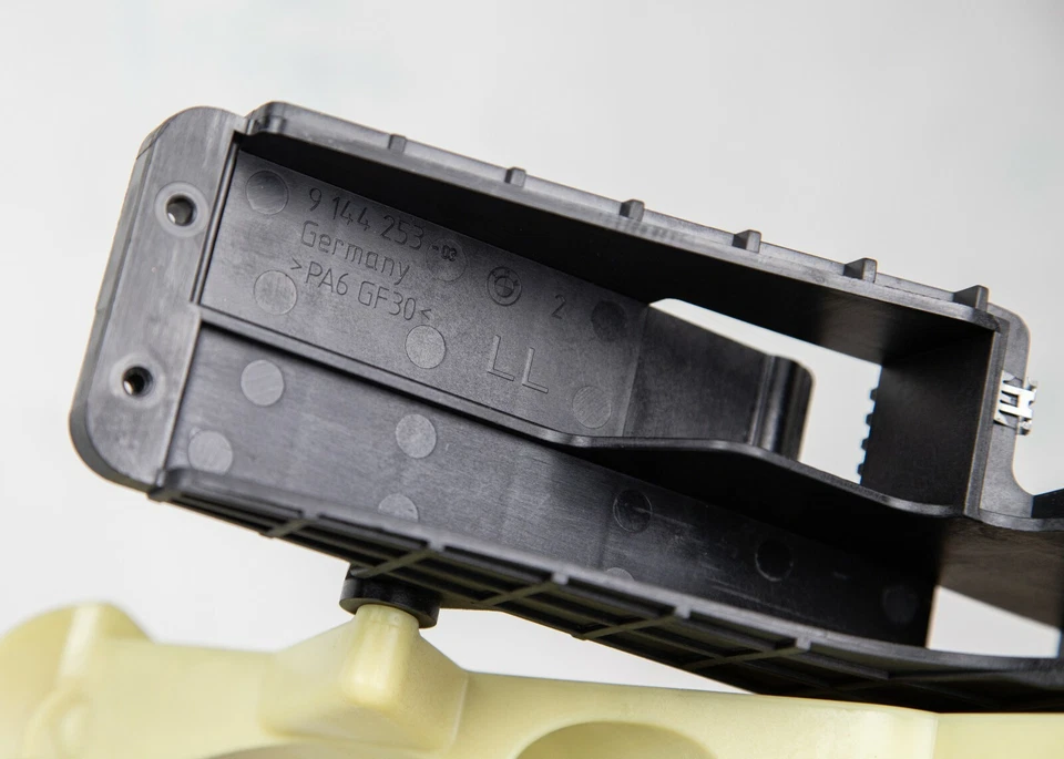 10-19 BMW 528i 535i 550i 650I 740i 750i F06 PEDAL FRENO 9144253 OEM Foto 3 de 4