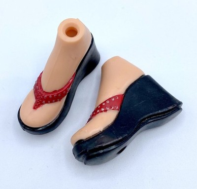 BRATZ DOLL LOT MGA SHOES STYLE IT JADE RED SANDALS