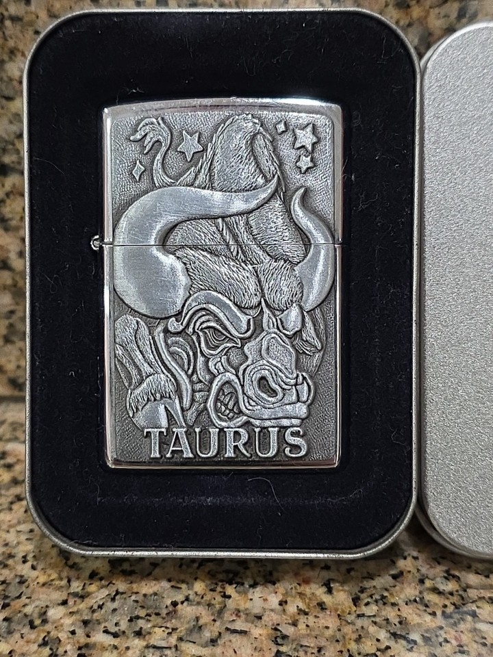 Zippo PL 207 Aquarius animal no. V19 lighter, brass, design, 5,83