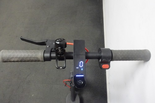 Xiaomi Mi Pro 2 Electric Scooter - Black - Read Description - Picture 4 of 10
