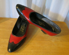Vintage Deliso Debs Women's Shoes Size 7.5 Red Black 1" Heel Pumps USA Made