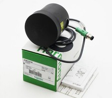 Schneider Electric XVB C21 084502 connection element with cover -unused/original packaging-