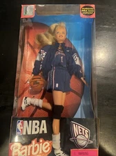 1998 NBA New Jersey Nets African-American Barbie #20727 New Open Box Articulated