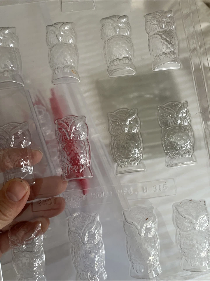 Lot Of 20 Various Animals, Plastic And One Silicone Chocolate Candy Molds - Image 4 of 4